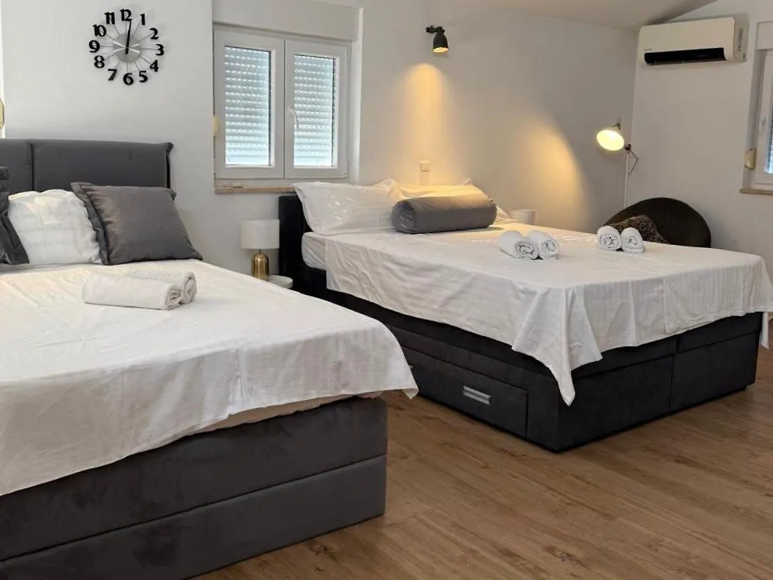 מדולין Villa Chichi קרואטיה